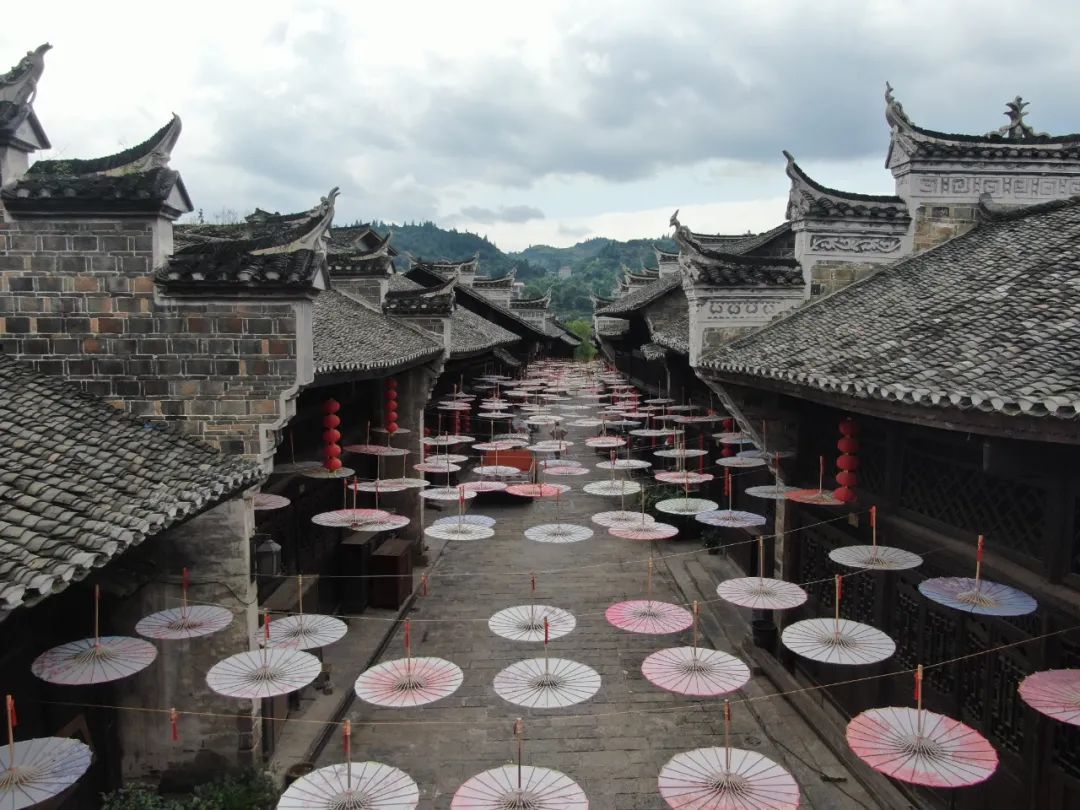 12月24日，让我们一起乘着大船，冲破云霄，闯进“别一个国度”