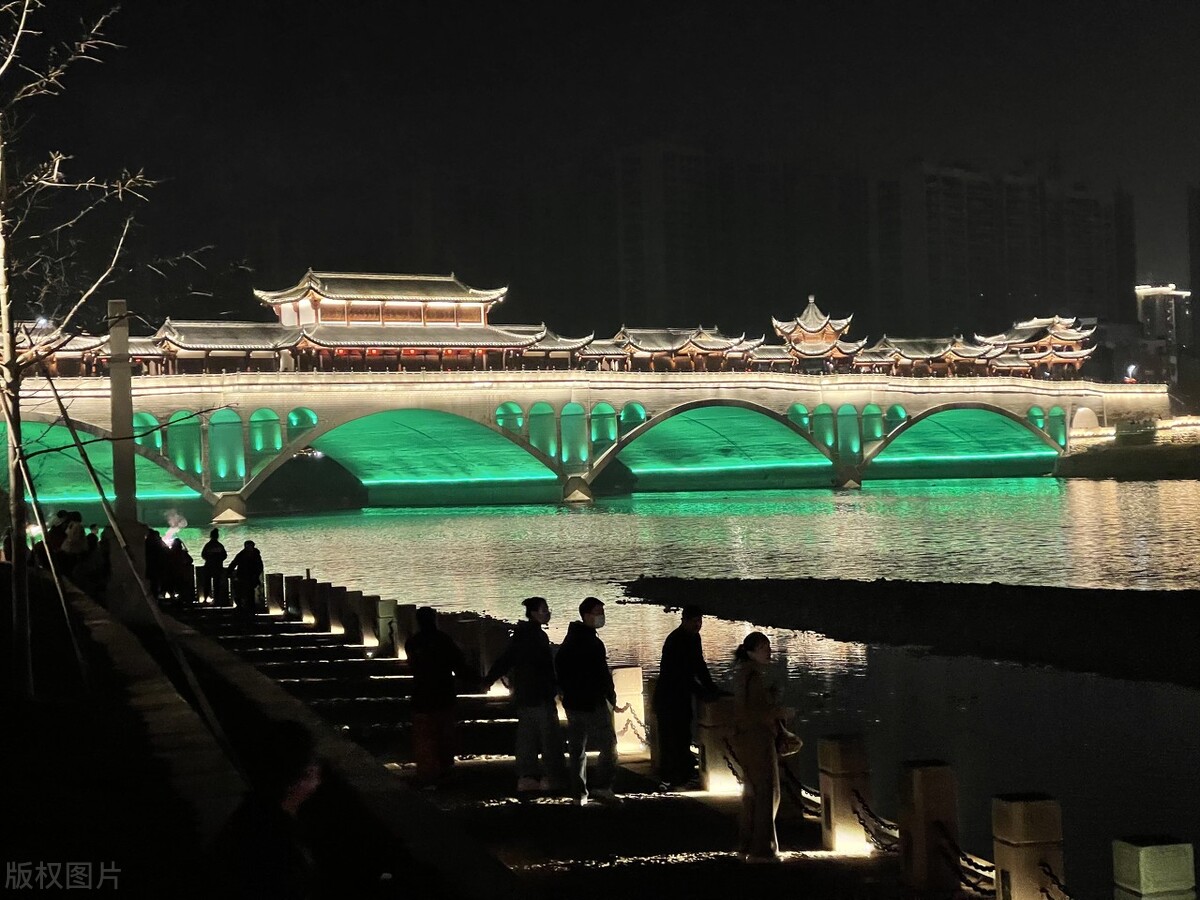 中国最牛城市航拍,中国最牛县一县跨四国