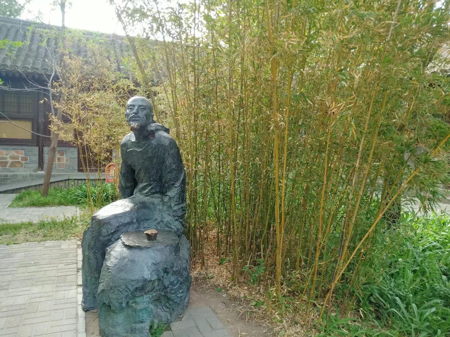 五月香山的前景,五月香山