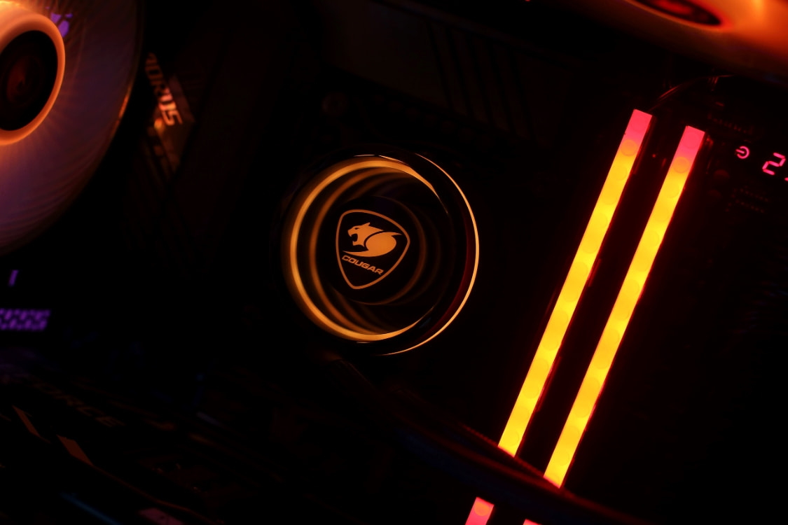 技嘉z690雪鹰和小雕主板评测,技嘉z690小雕pro评测