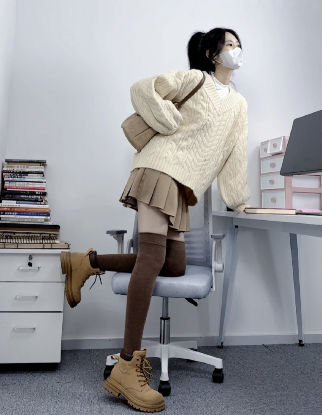 毛衣半身裙穿搭冬季图片,毛衣半身裙穿搭秋冬中长款维语版