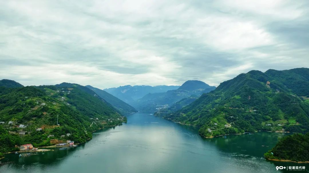 宜昌长城假日酒店预订,湖北宜昌长城假日酒店定位
