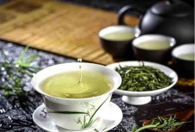 三伏天喝点什么茶解暑,三伏天又湿又热喝什么茶最合适