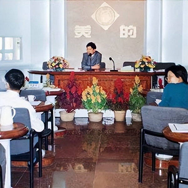 美的职业经理人方洪波,方洪波是属于什么类型的经理人