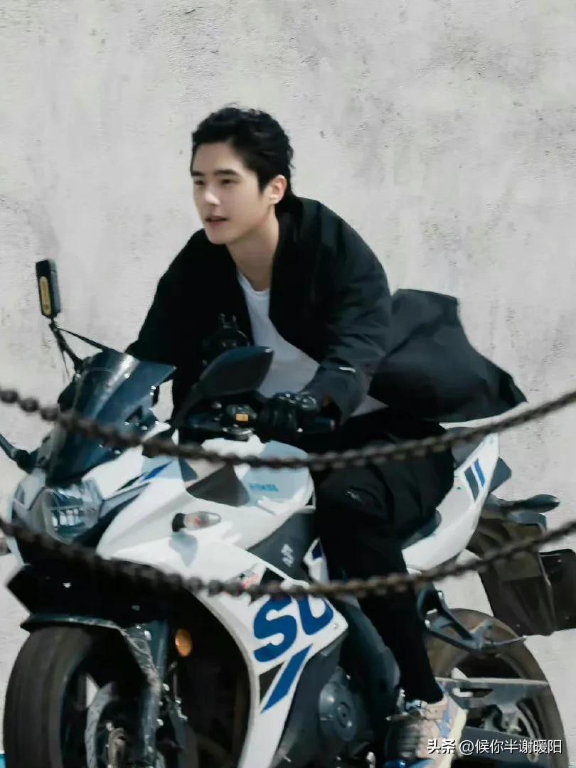 王一博王鹤棣帅气,王一博王鹤棣机车