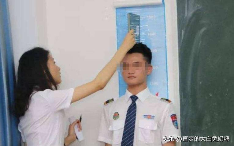 李亚诺断骨增高怎样了,断骨增高手术的李亚诺现状