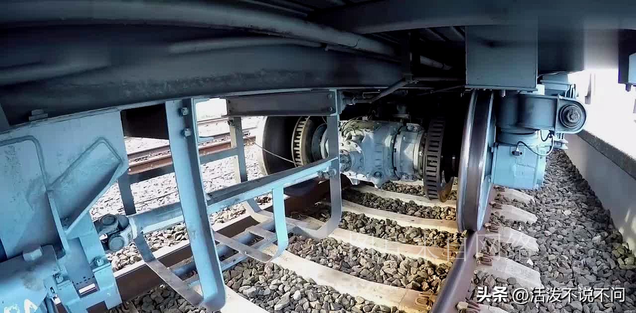 中国法律工具箱迎来两项新*器武**保卫国家安全