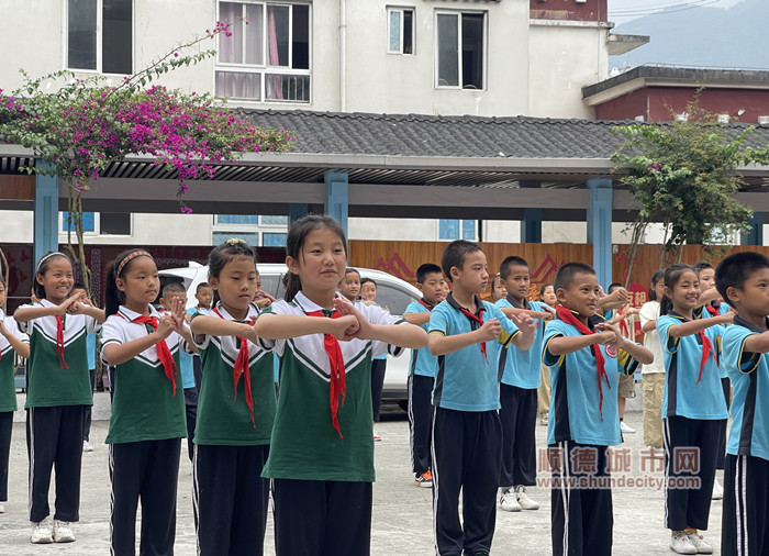 跨越三千多公里！均安功夫文化走进墨脱县背崩乡小学