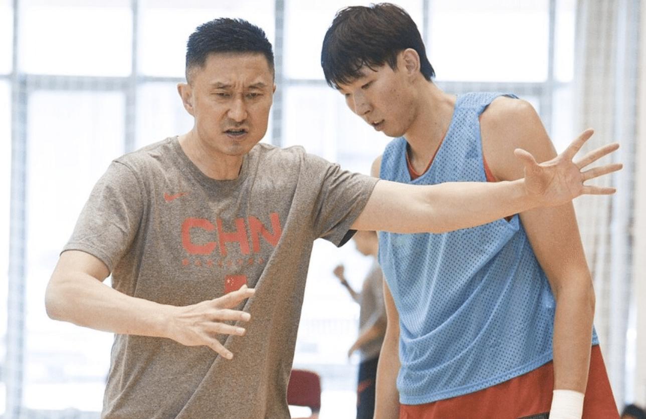 *疆新**凶狠掀桌，有人比周琦急！重蹈覆辙19年重现，谁也兜不住责任