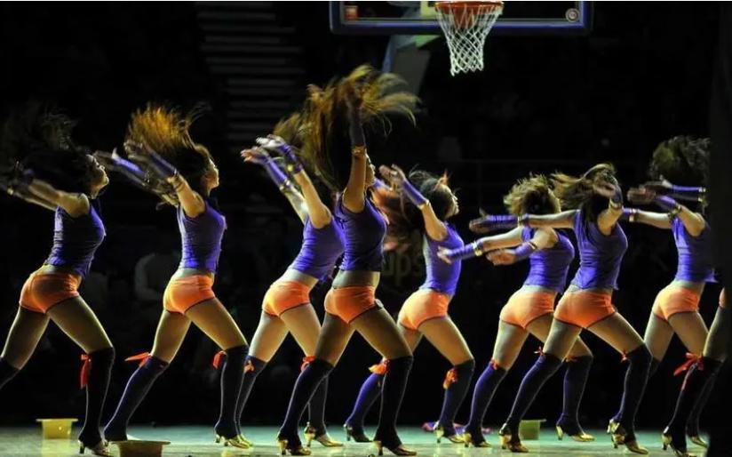 啦啦操表现力的影响因素,花球啦啦操艺术表现力的影响因素