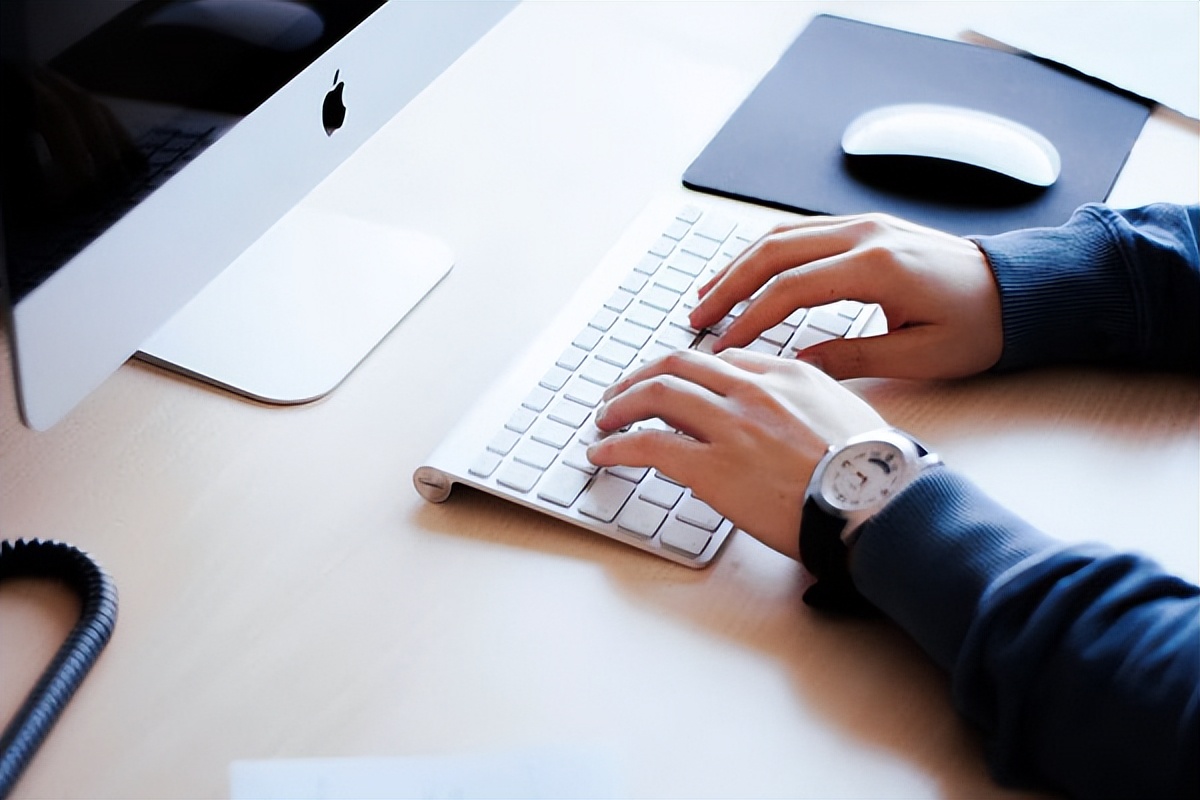 个体户和公司营业执照的区别,营业执照办个体好还是公司好