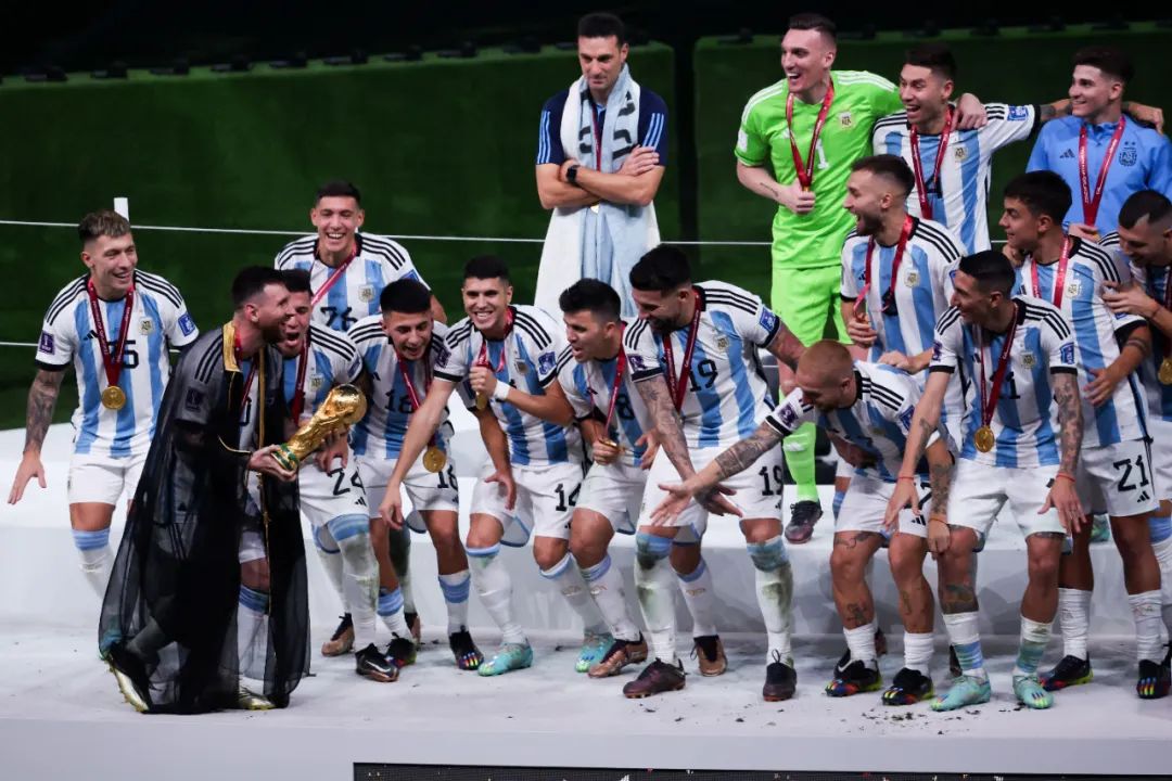 梅西在巴萨的传奇事件,梅西传奇故事