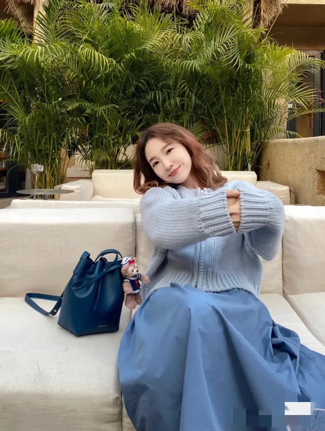 心动的信号2杨凯雯自我介绍,心动的信号2杨凯雯蓝色毛衣