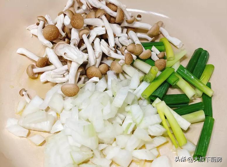 活了40年的鲭鱼面，第一次吃惊为天人