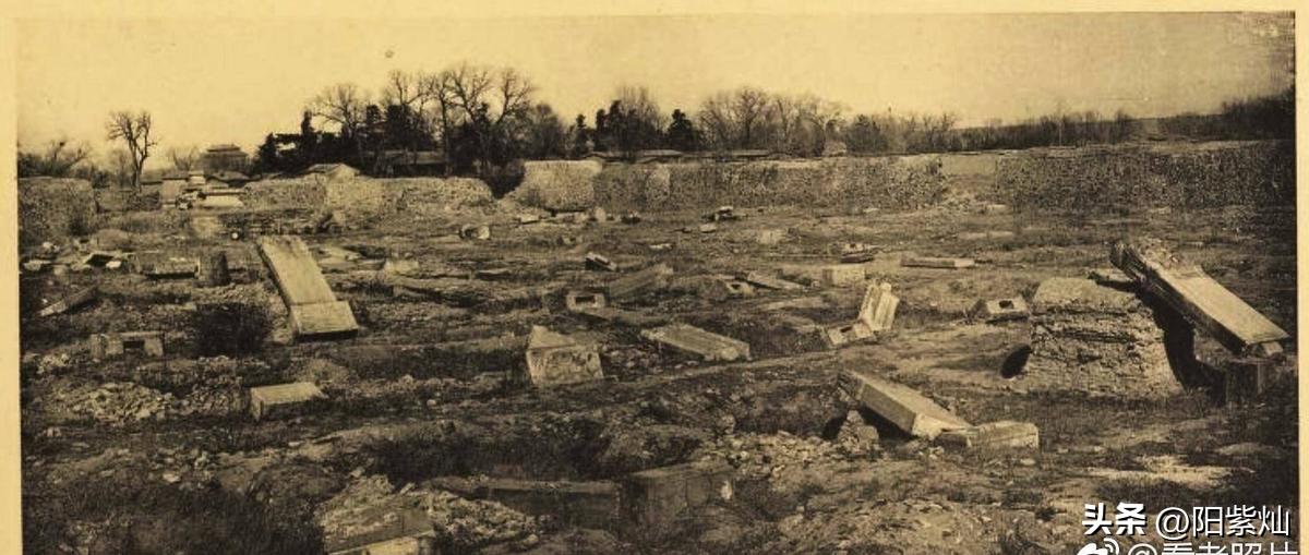 纳粹德国屠杀犹太女人,变态纳粹