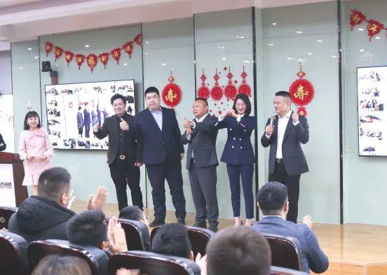 愚公移山精神永远铭记在心,愚公移山精神务实重干勇于担当