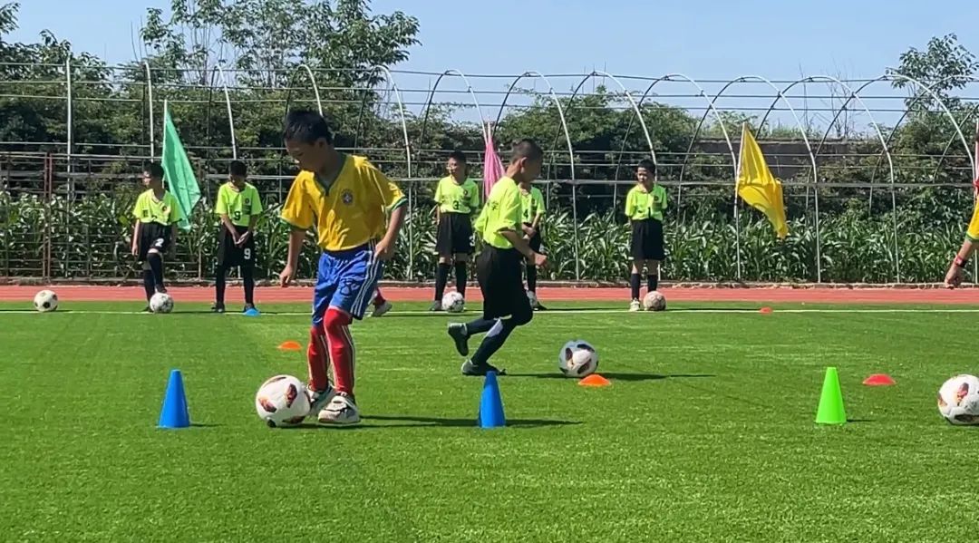 杨凌小学足球,蒲城乡村孩子的足球梦想