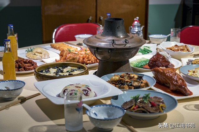 活过100岁的名家谈10大养生秘诀,百岁老人养生秘诀完整版