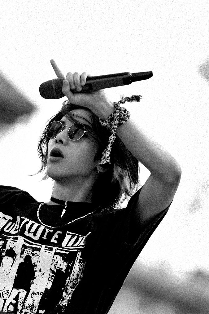 新年伊始，歌王华晨宇第四个全球代言人预告，本月14号惊喜揭晓