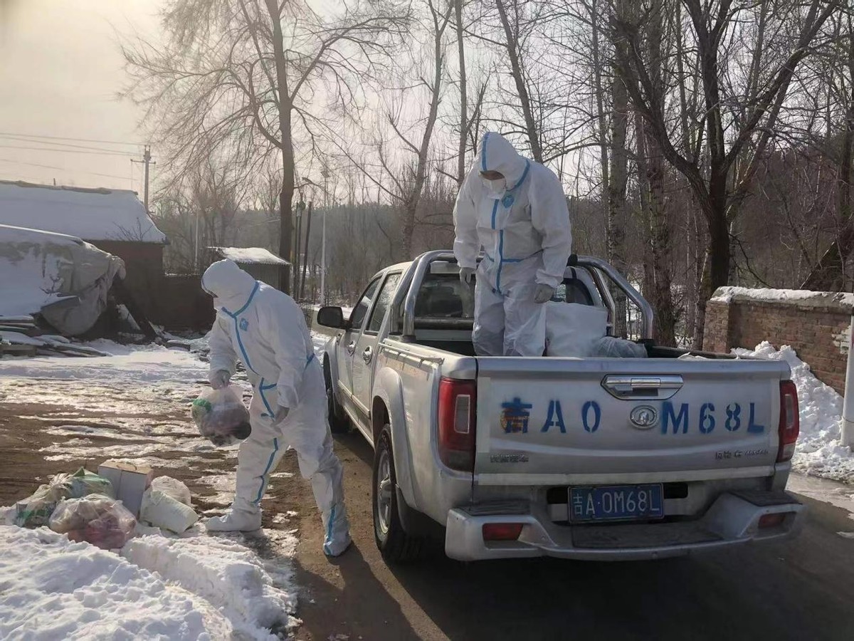 乐山镇物资代购解决村民生活物资配送“最后100米”问题