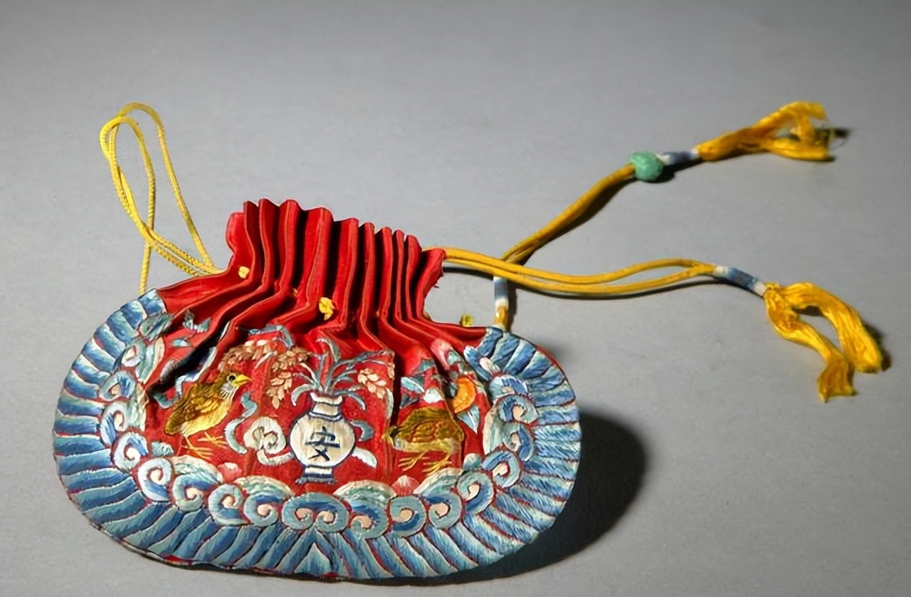 俗语：“东西有七不送，送了人散财空”？老祖宗的教导，是啥意思