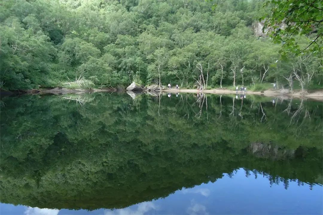 长白山北景区和南景区哪个更好玩,长白山选西景区还是北景区