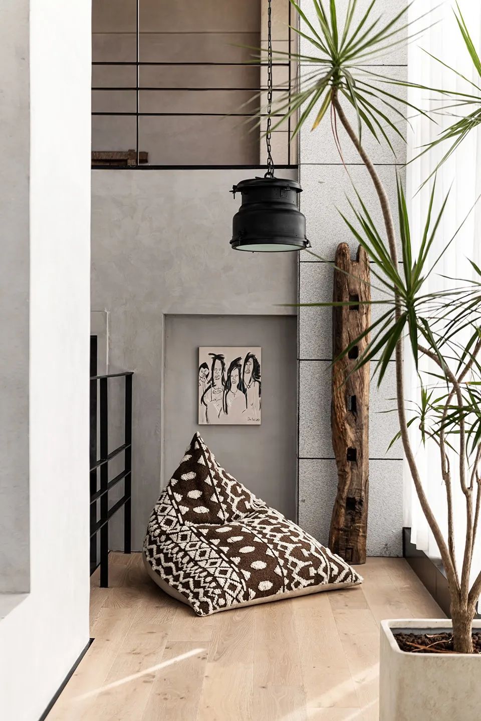 三层实木地板和强化复合地板比较,选三层实木地板还是强化复合地板