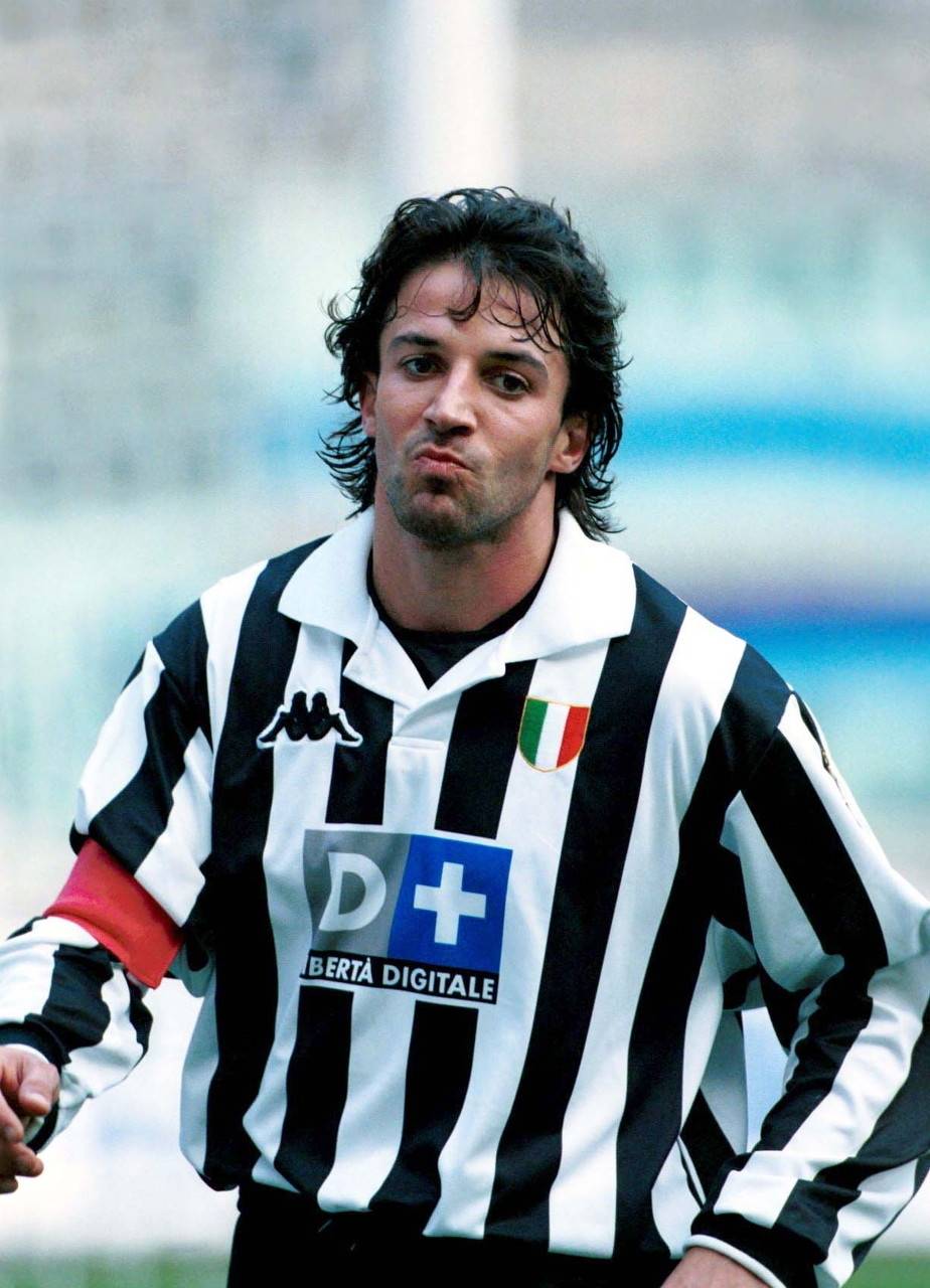 俱乐部最豪华阵容,俱乐部最佳阵容11人