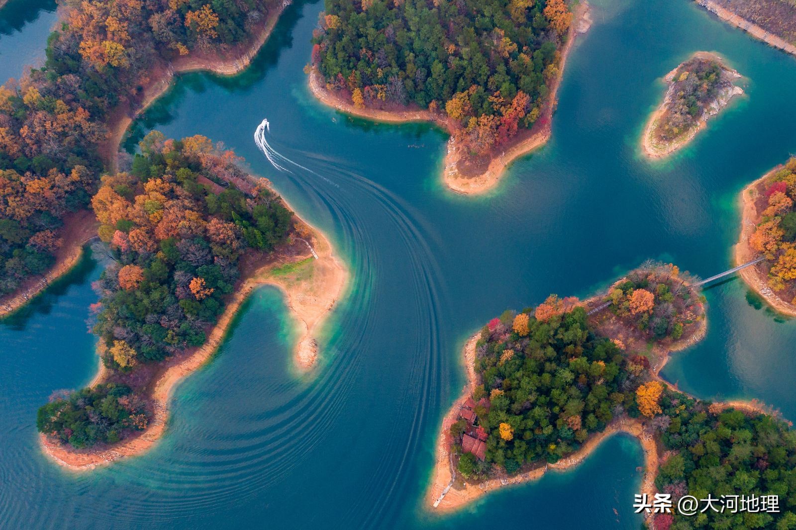 旅游攻略国内十大必去景点南方,中国南方著名景点
