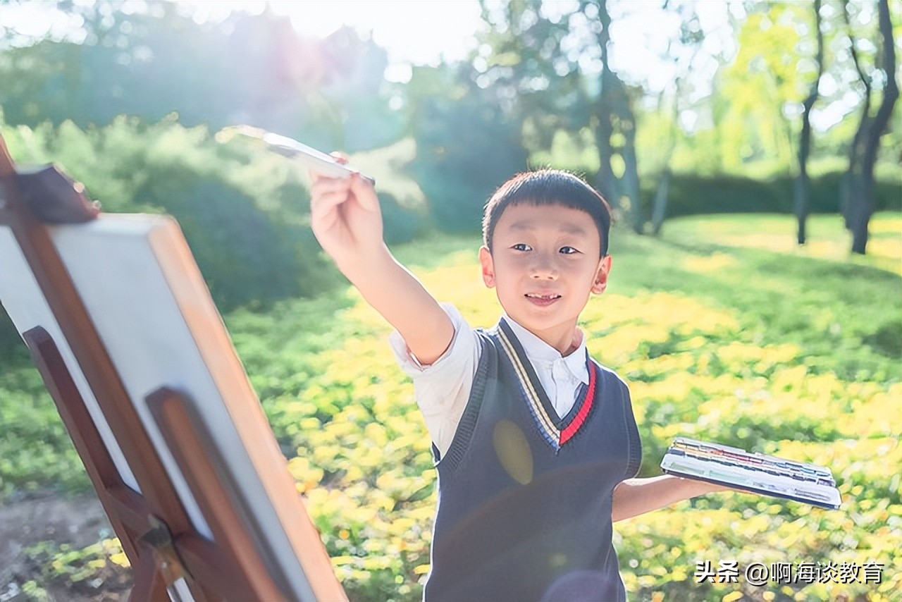 惊为天人，绵阳中考某生总分900考了874分，家长太高调对孩子不利