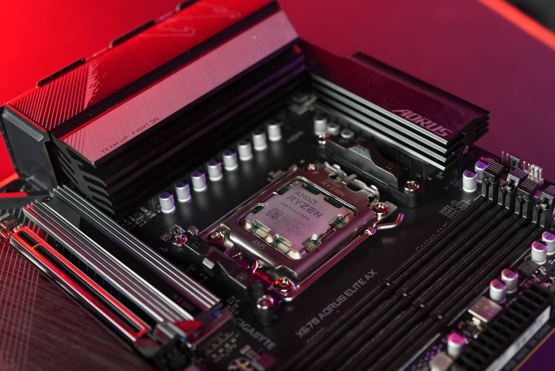 锐龙97950x核显能玩什么游戏,锐龙97945HX3D性能实测