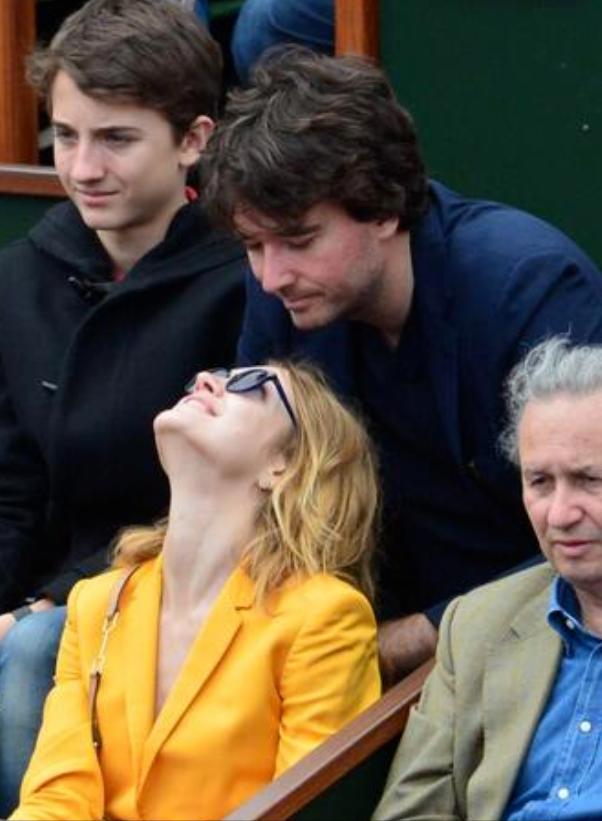 LV太子妃-名模水果娜