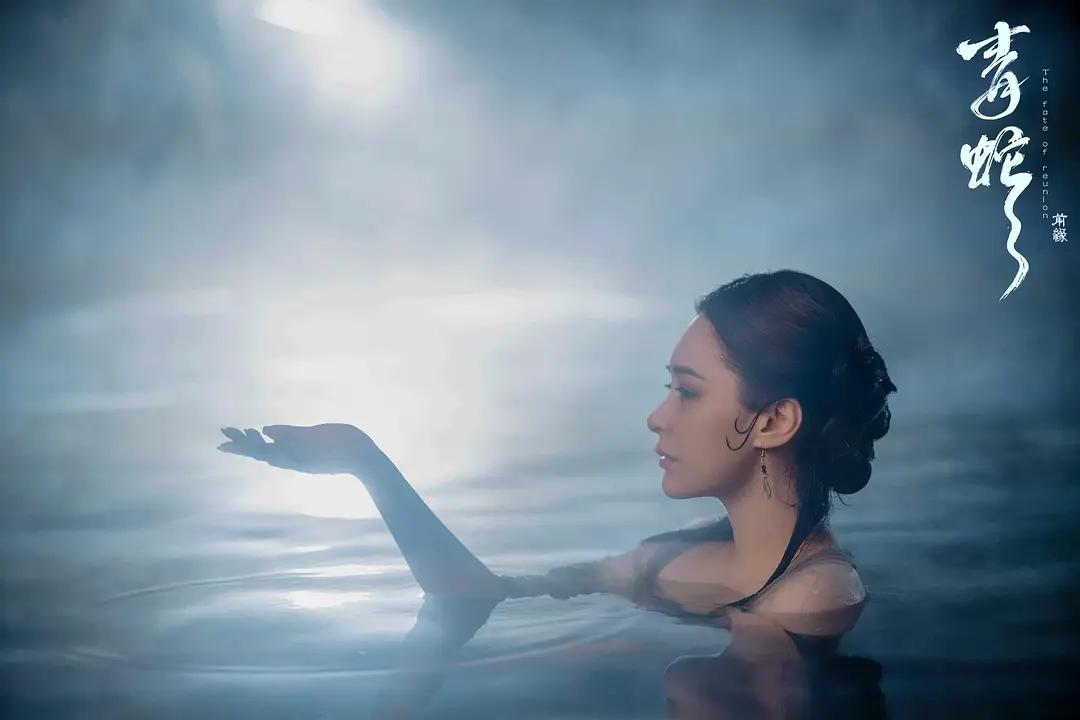 露再多也没什么用，她还要被消磨多久