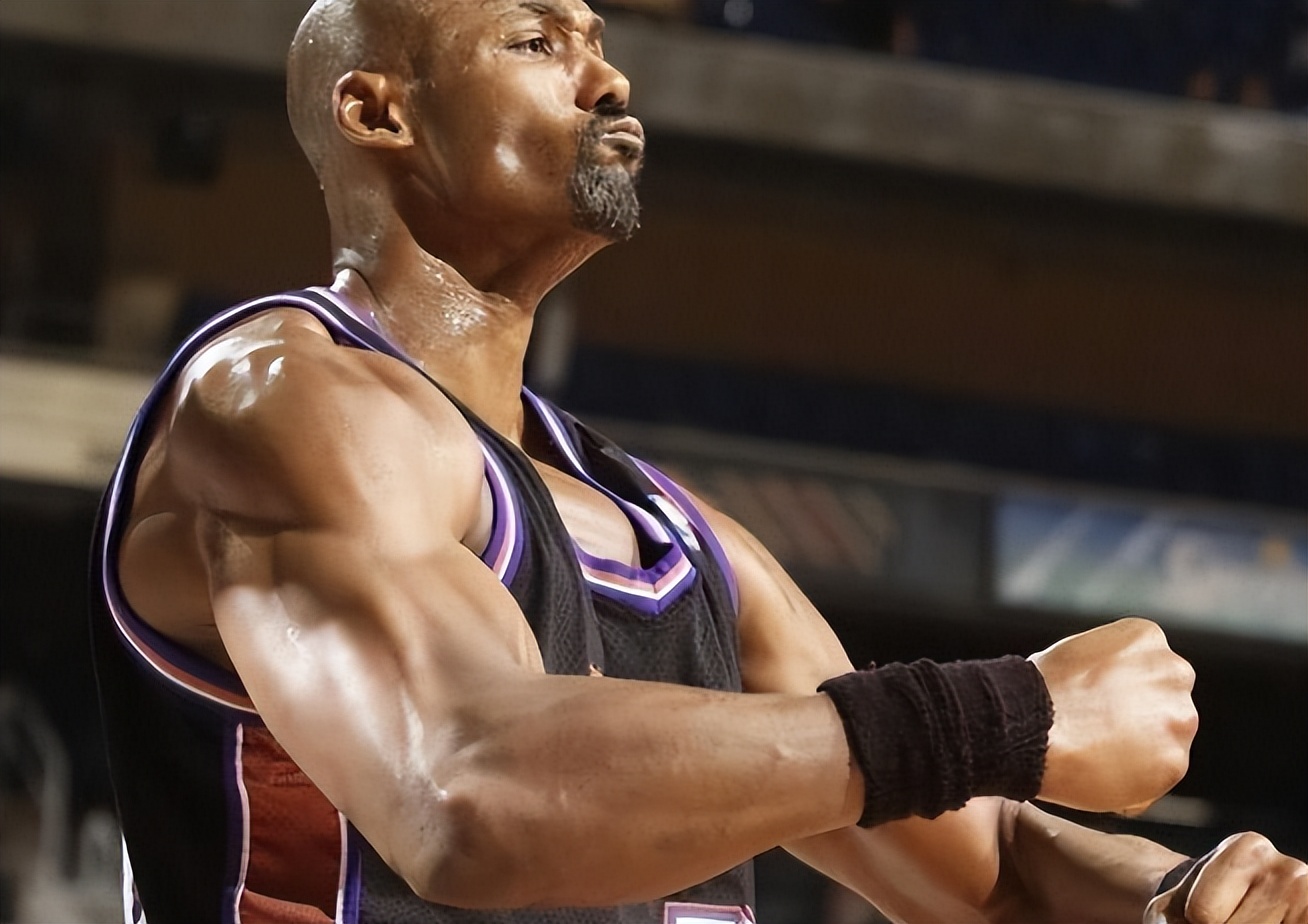 nba球员球衣里穿的紧身衣叫什么,绝对不是p图的图片