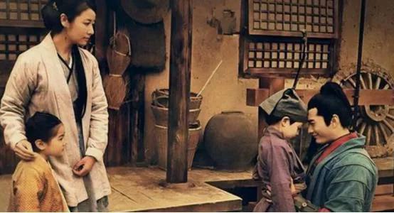 宁娶二度妻不娶遗下人什么意思,宁娶二度花不娶意下人什么意思