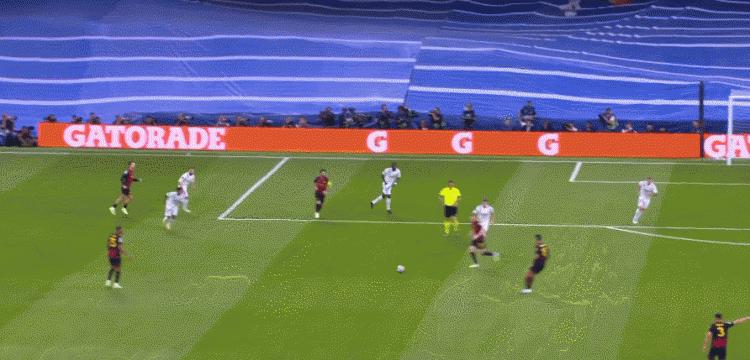 瓜迪奥拉再次告别巴萨,瓜迪奥拉下半场换人