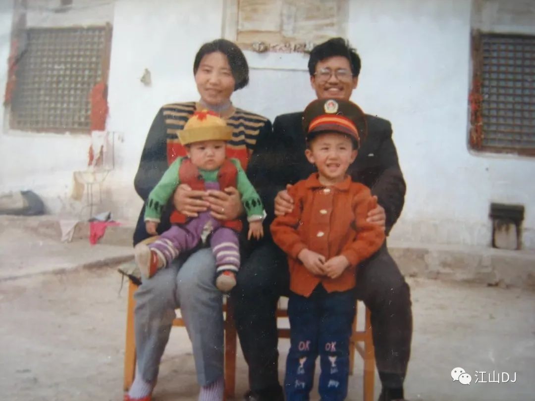 童年温馨的热炕头,怀念小时候睡炕头