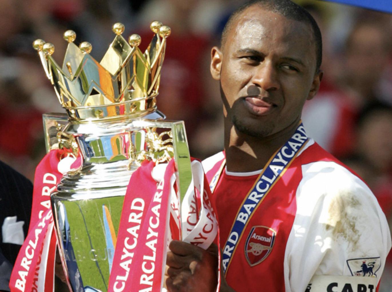 世界足坛最伟大的十大中场,足坛中场大师德布劳内无冕之王