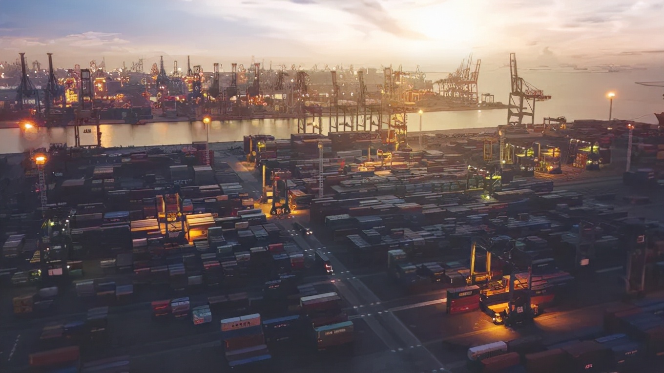 多条航线机票价格大涨,内贸散货船运费大涨