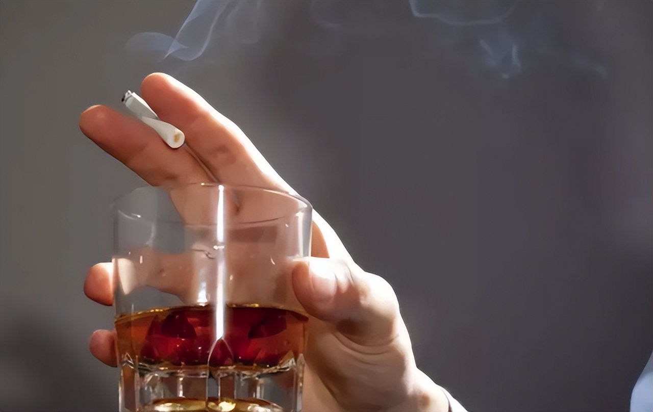 经常吃冰箱冻肉的危害,肉长期冻在冰箱吃了会致癌嘛