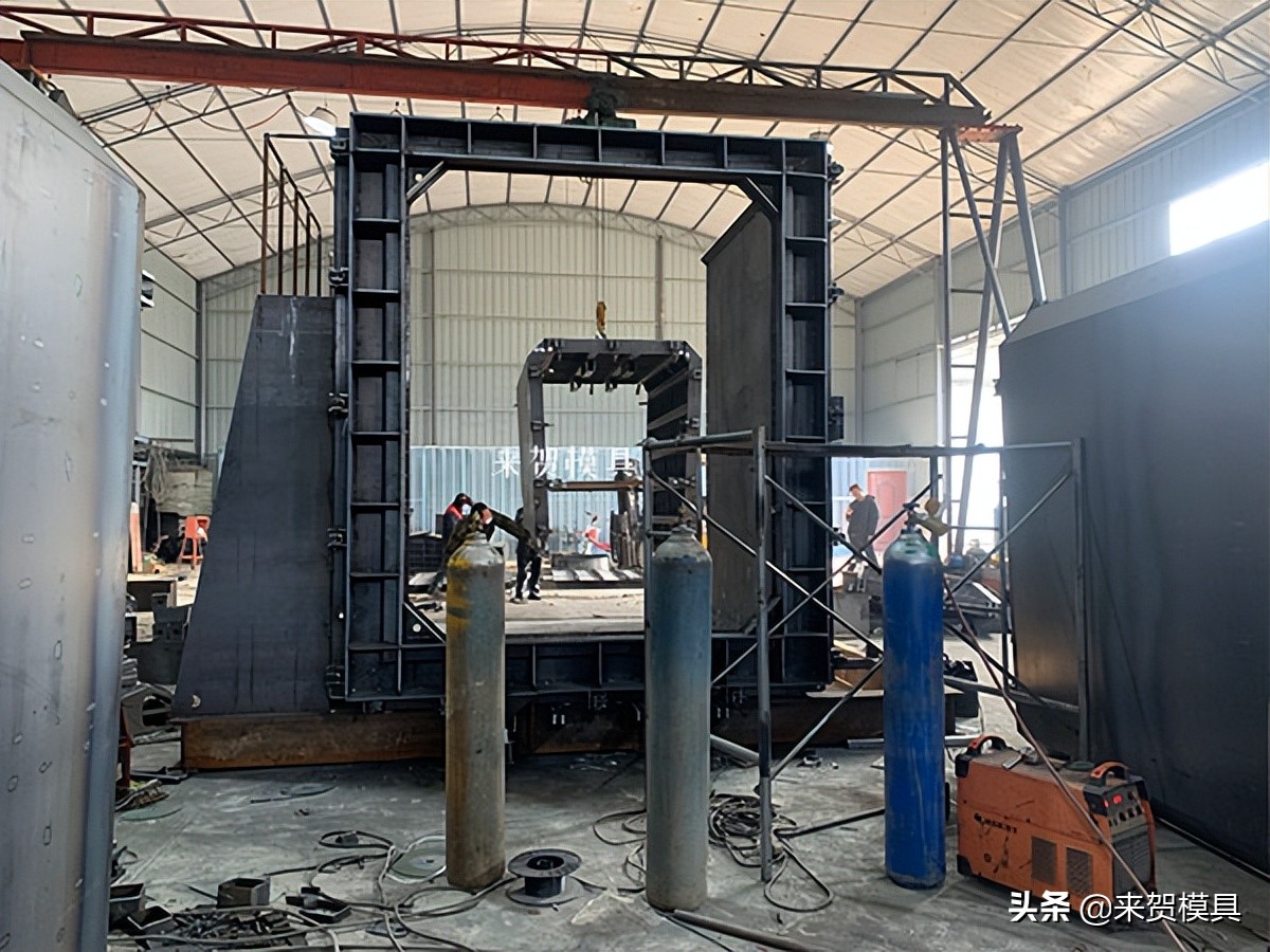 预制装配式综合管廊钢模具,水泥综合管廊钢模具