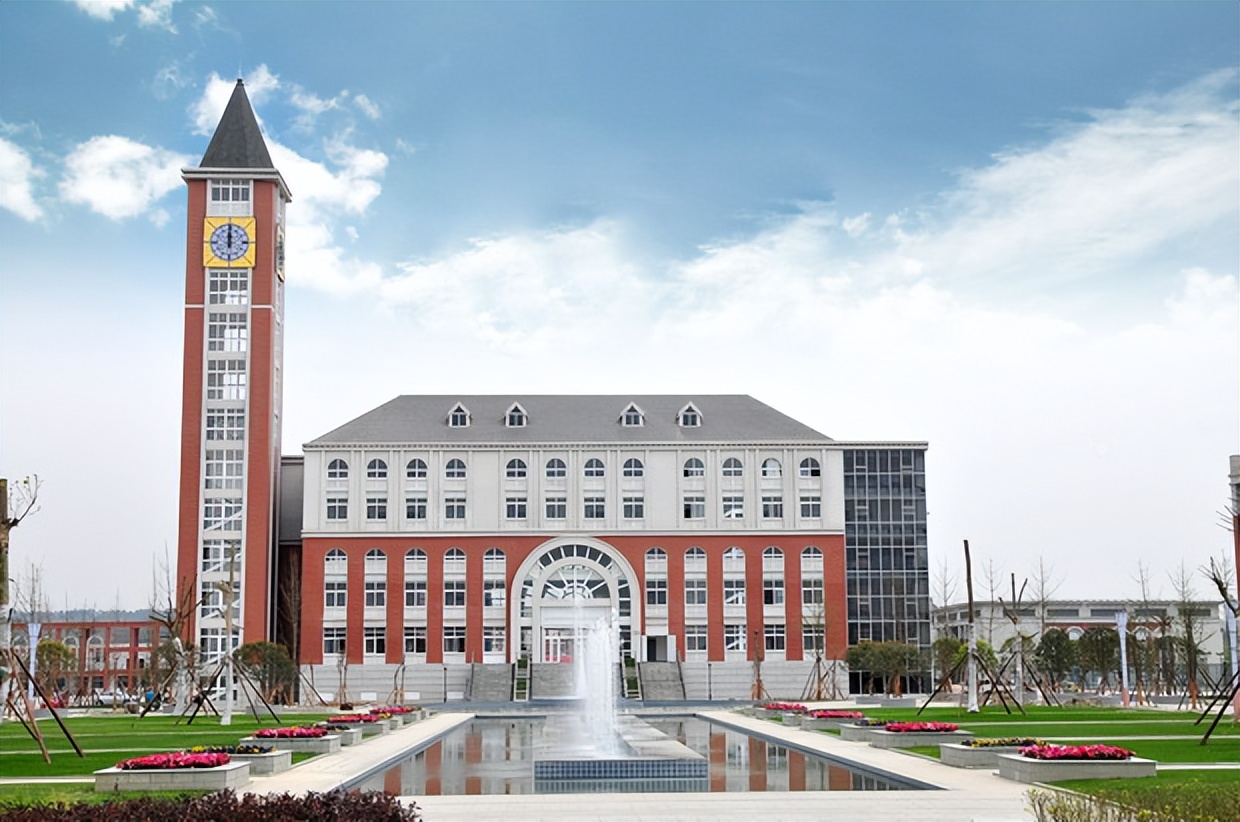 2022年四川公办专科最低录取分数,2018四川对口高职本科分数线