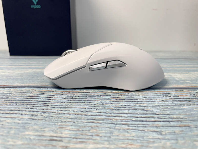 雷柏vt960s无线游戏鼠标评测,轻量化长续航雷柏vt9