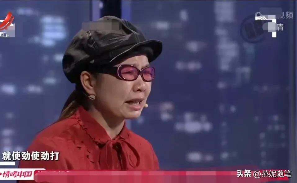 丈夫月入过万，却债台高筑，妻子高消费的背后还是更深层次的原因