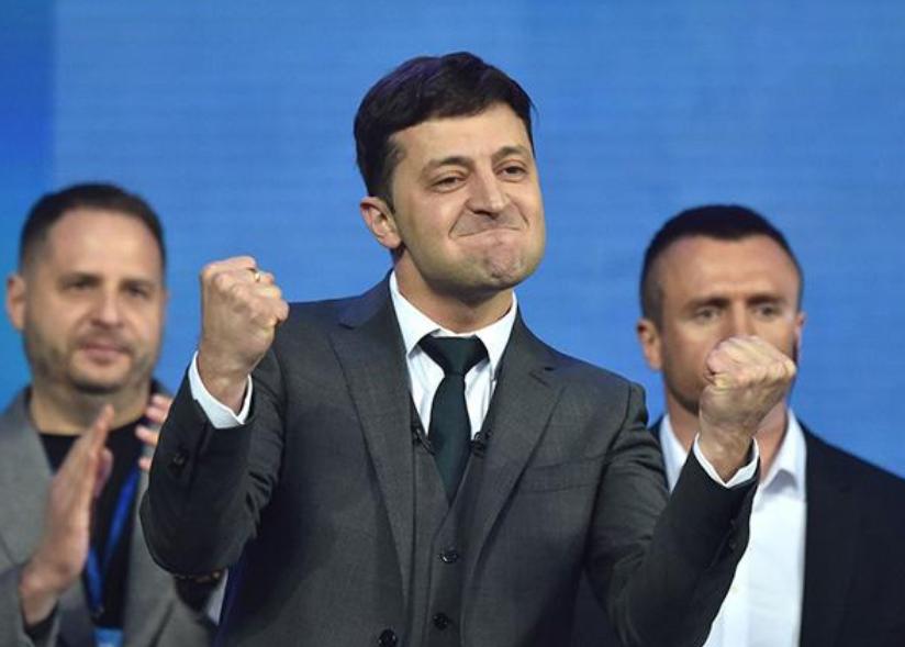 泽连斯基现在是不是回乌克兰了,泽连斯基近况视频