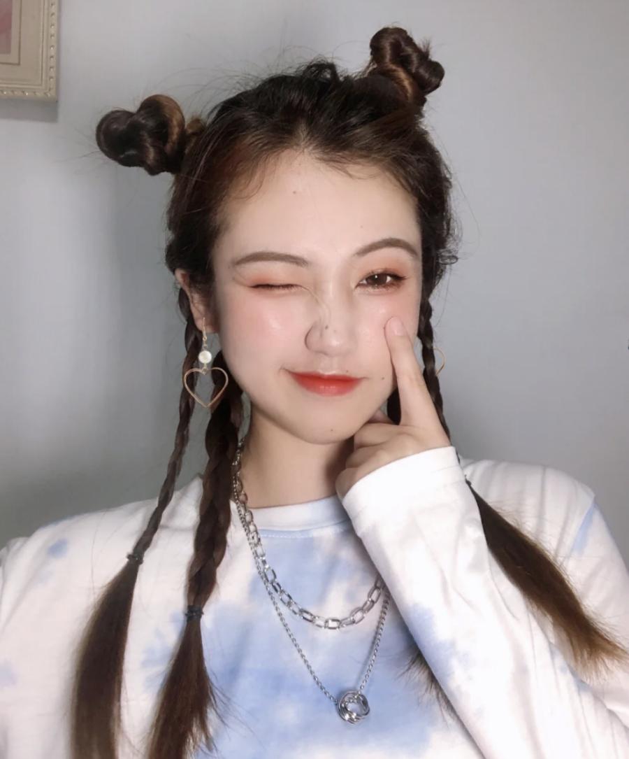 今秋流行的八款发型显脸小又减龄,2020最时兴这4款发型时髦显脸小