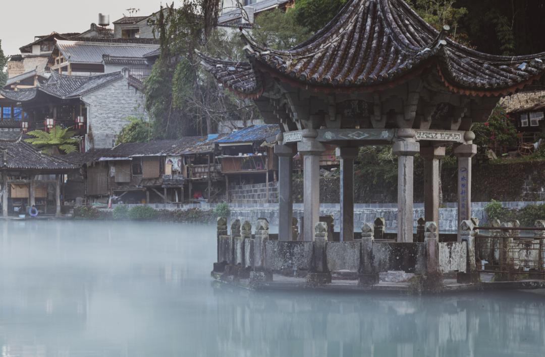 银杏谷泡温泉的地方,广东冬天赏银杏泡温泉