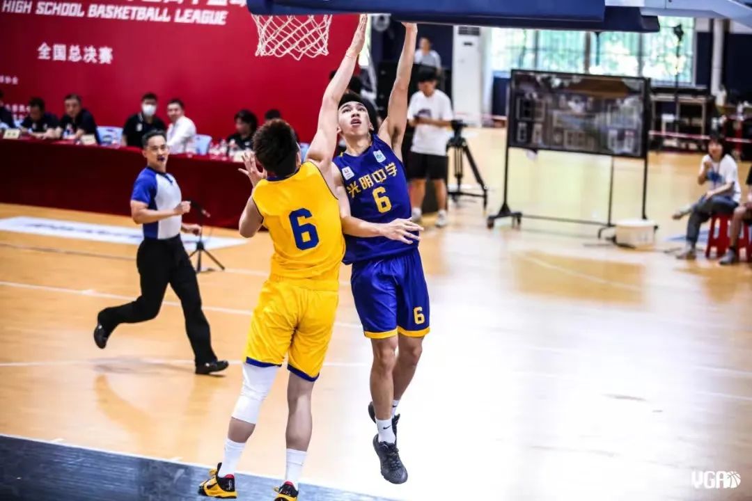 光明183前锋、“长沙詹姆斯”在列！华科男女篮发力！前三预定？