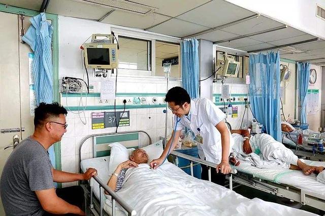 心脏支架手术可怕的吗 (心脏支架的严重后果)