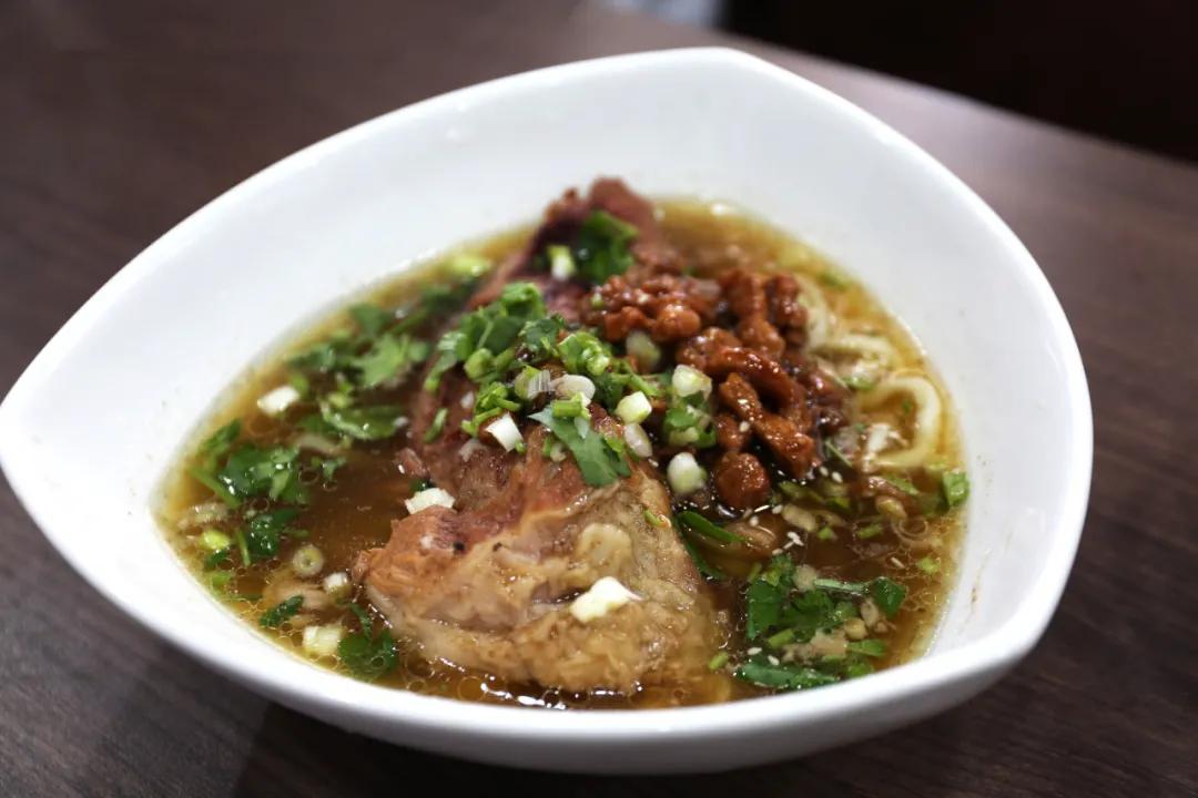 小县城开早餐店能赚钱吗,开早餐店到底赚不赚钱